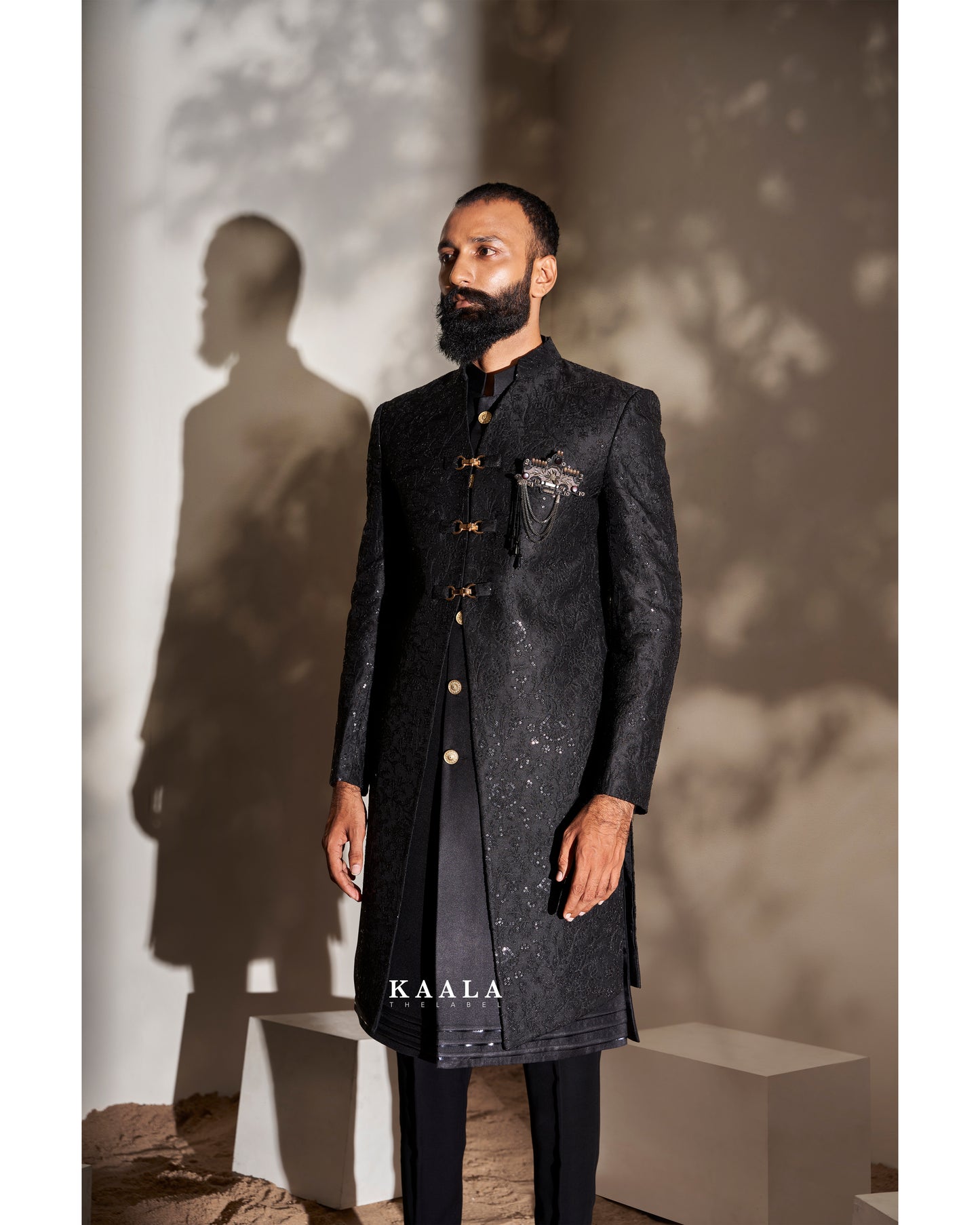 Black Buckle Embroidered Indo Set